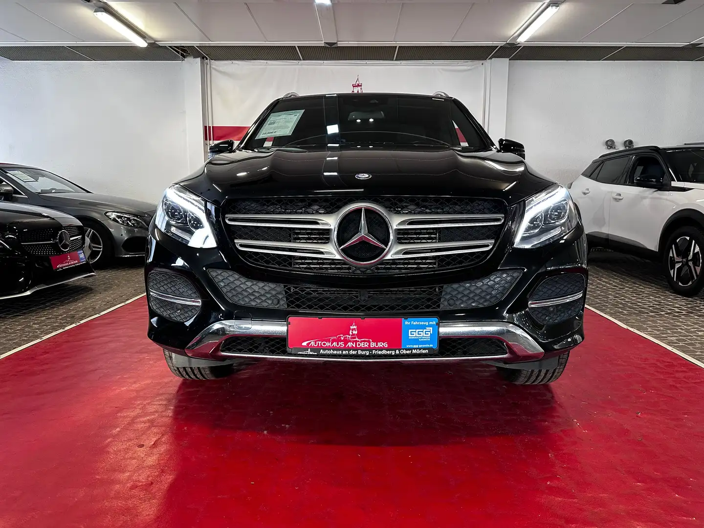 Mercedes-Benz GLE 250 GLE 250 d 4Matic *2. Hd. + AHK + Navi Schwarz - 2