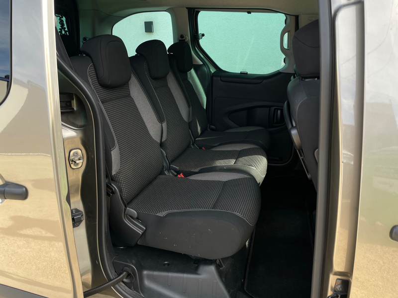 Peugeot Partner 1.6 BLUEHDI/ TEPEE/ 7 PLACES/ GPS/ CLIM BI-ZONE/ CAMÉRA — photo 15