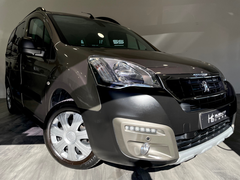 Peugeot Partner 1.6 BLUEHDI/ TEPEE/ 7 PLACES/ GPS/ CLIM BI-ZONE/ CAMÉRA — photo 3