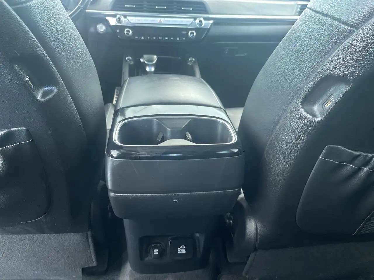 Kia Telluride photo Kia Telluride
