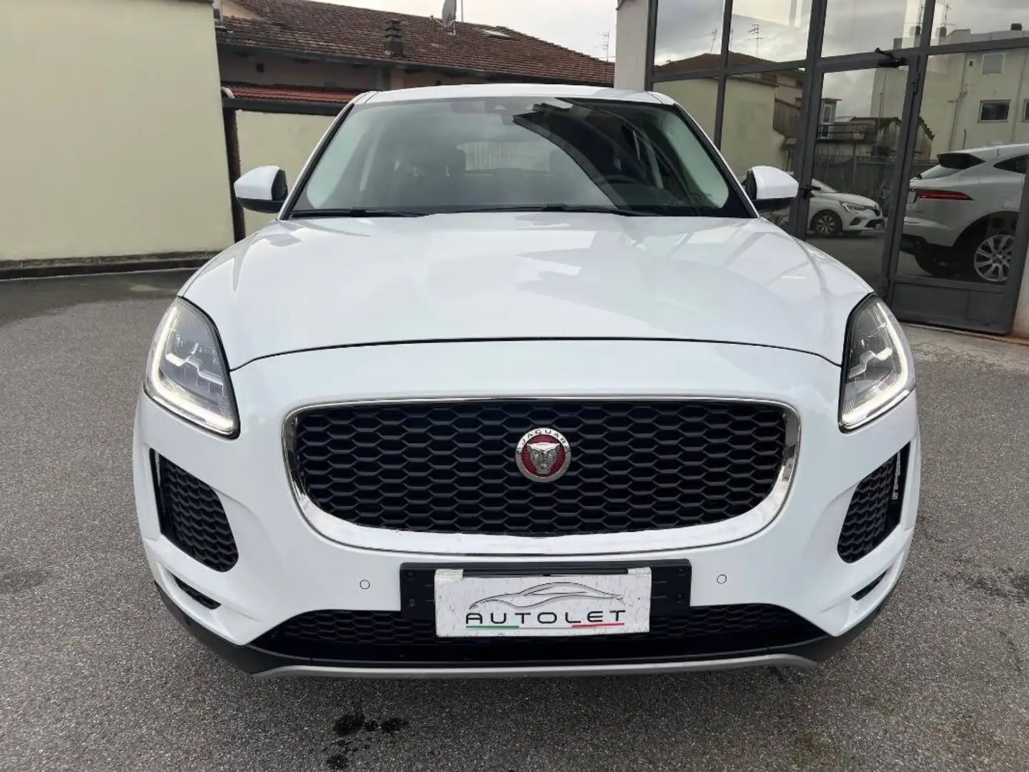 Jaguar E-Pace 2.0d i4 R-Dynamic S awd 150cv my19 Bianco - 2