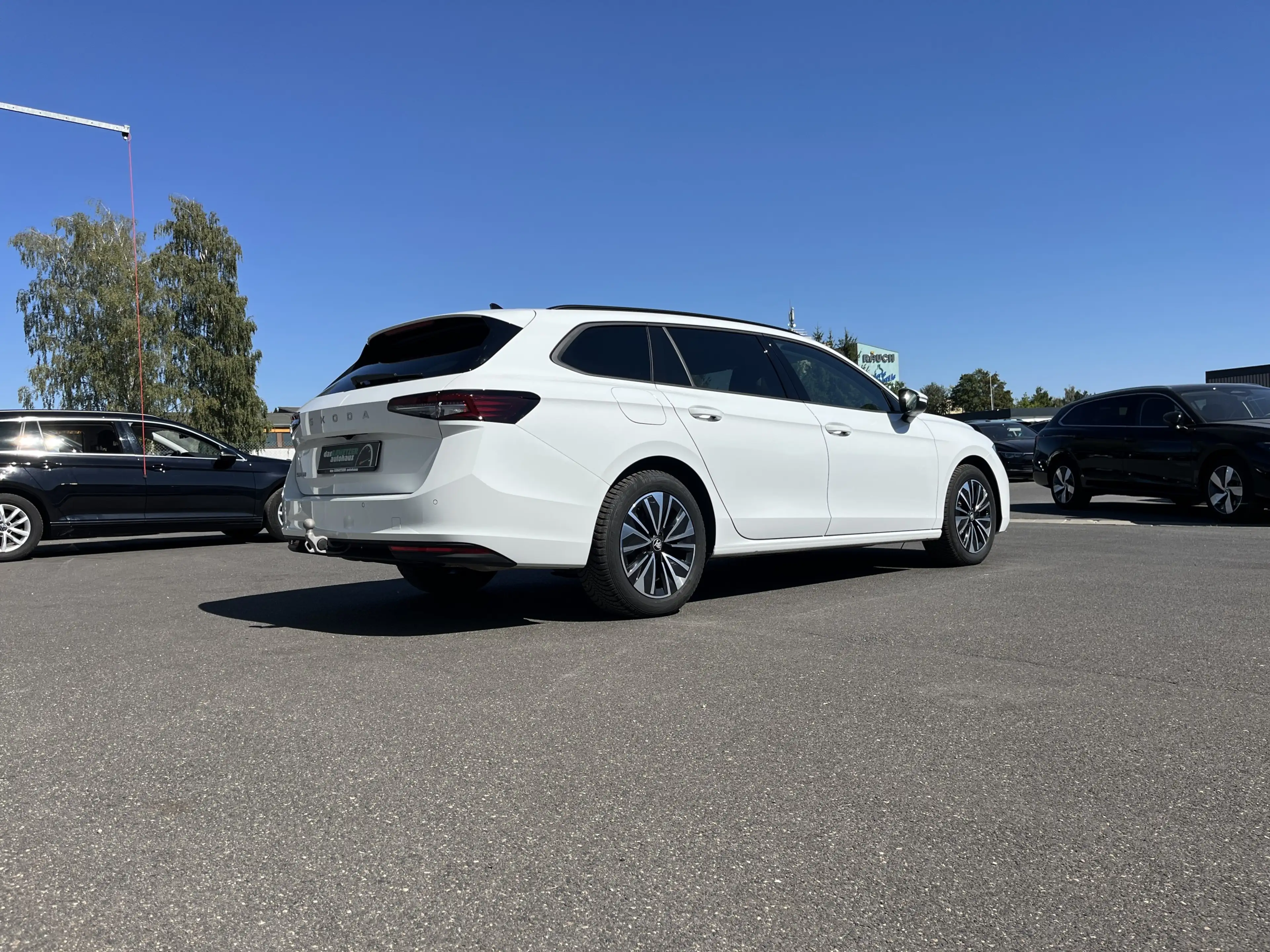 Skoda Superb Combi 2.0 TSI DSG Selection 213€ m.20% Anz. AHK — photo 7