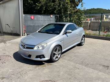 Tigra Twintop 1.3 DT CDTi 16v Linea Rossa