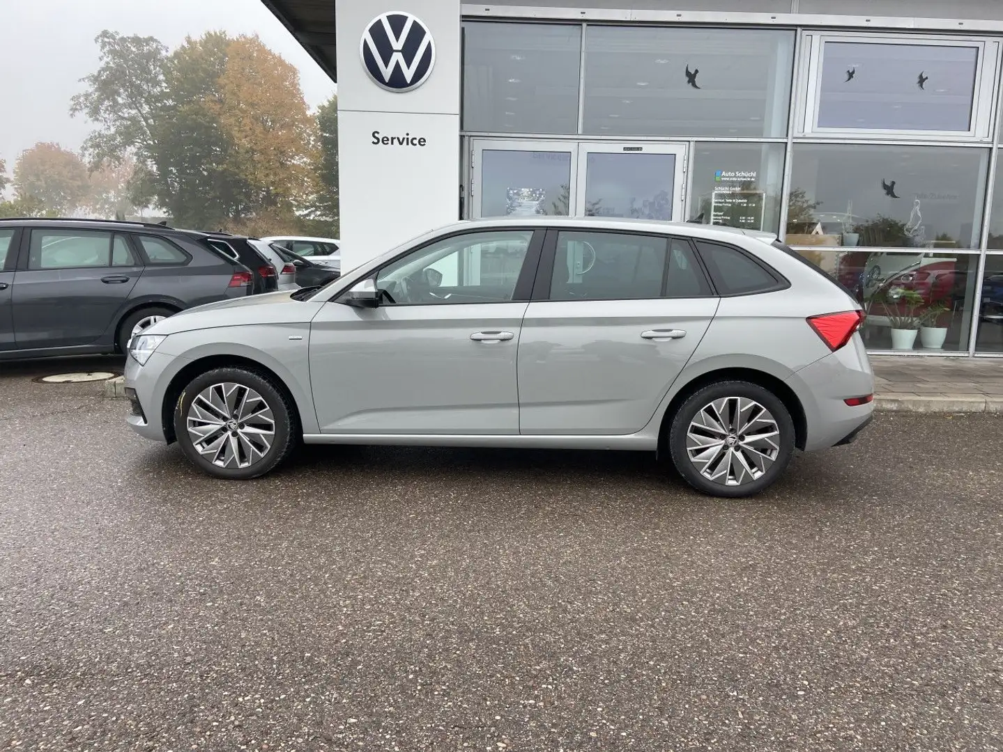 Skoda Scala 1.5 TSI DSG CLEVER 17"+NAVI-COLUMBUS+LED+A Grau - 2