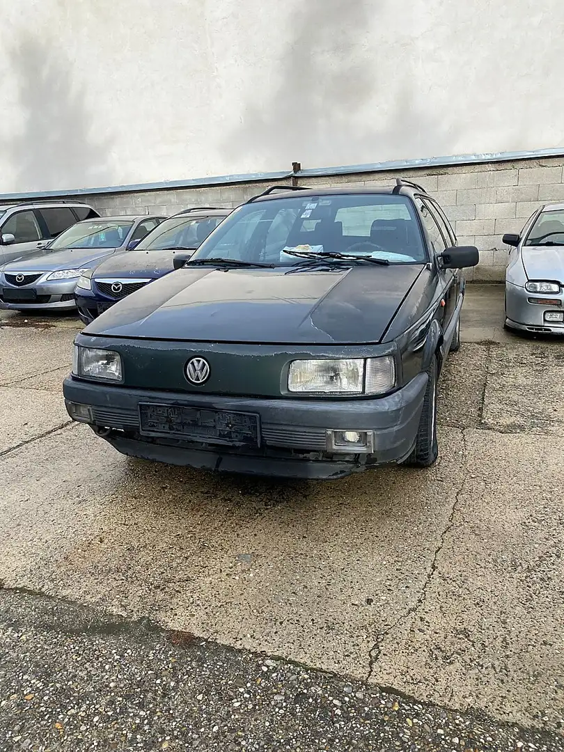 Volkswagen Passat Variant CL Kom. Ed. TD Grün - 2