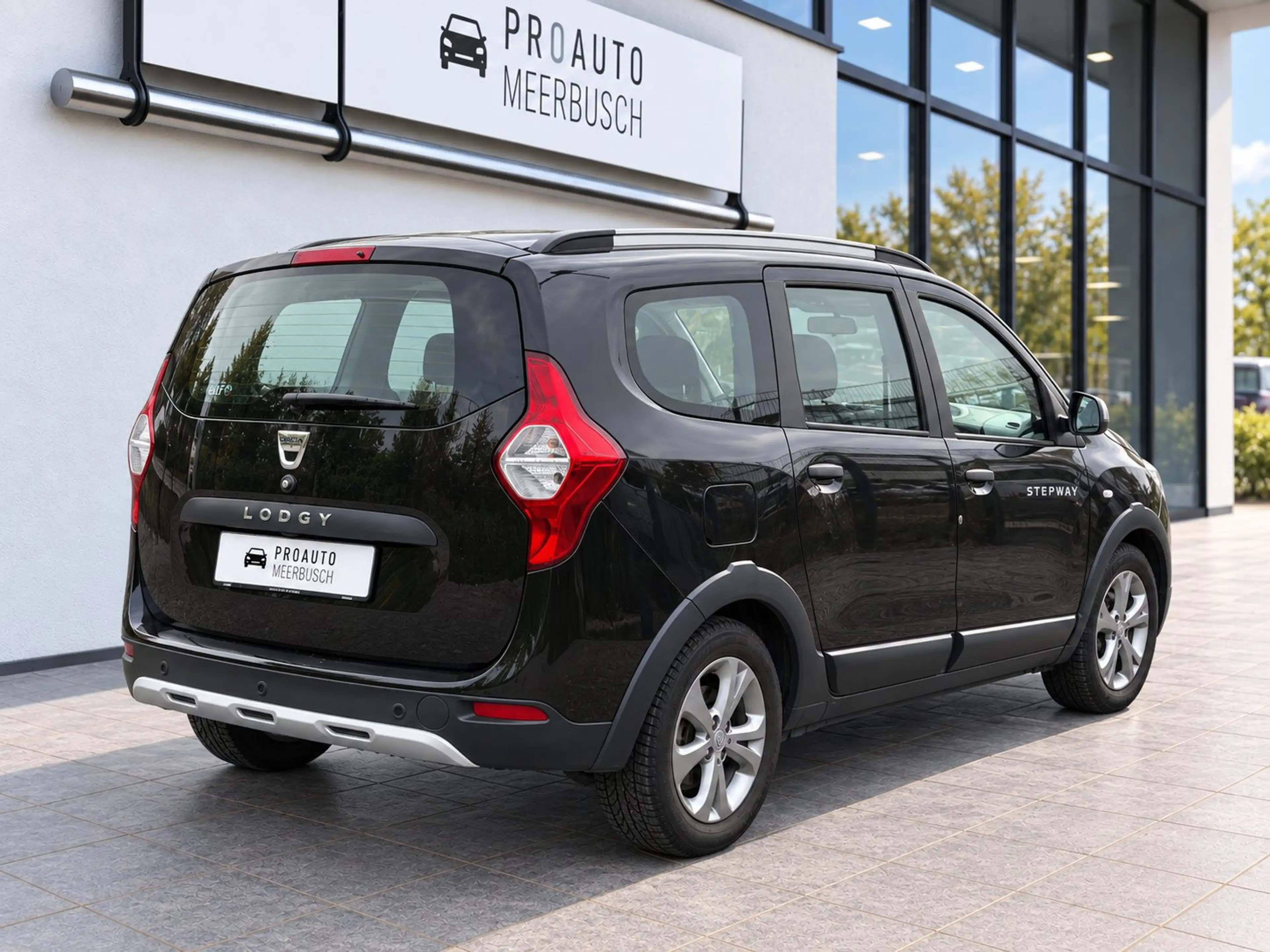 Dacia Lodgy Stepway SITZHEIZUNG/TEMPOMAT/BLUETOOTH — photo 2