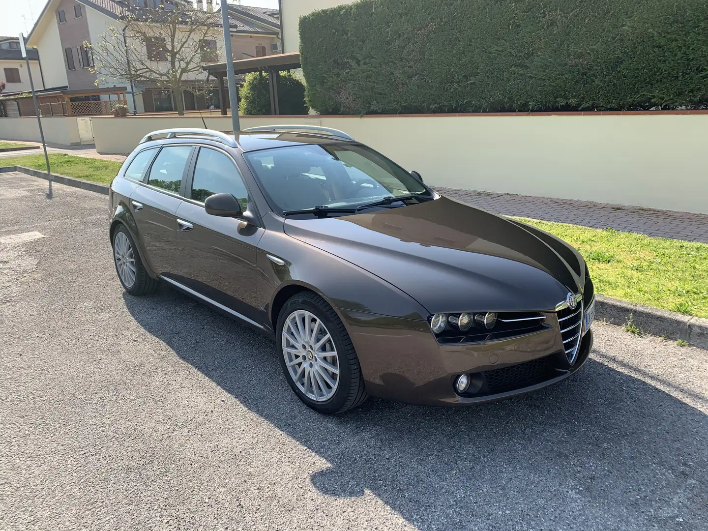 Alfa Romeo 159 SW 2.4 jtdm Distinctive Q4 210cv Marrone - 2