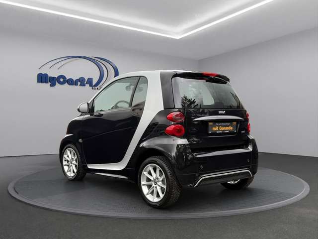 smart forTwo I Navi I SZH I Servo I4Season I Garantie
