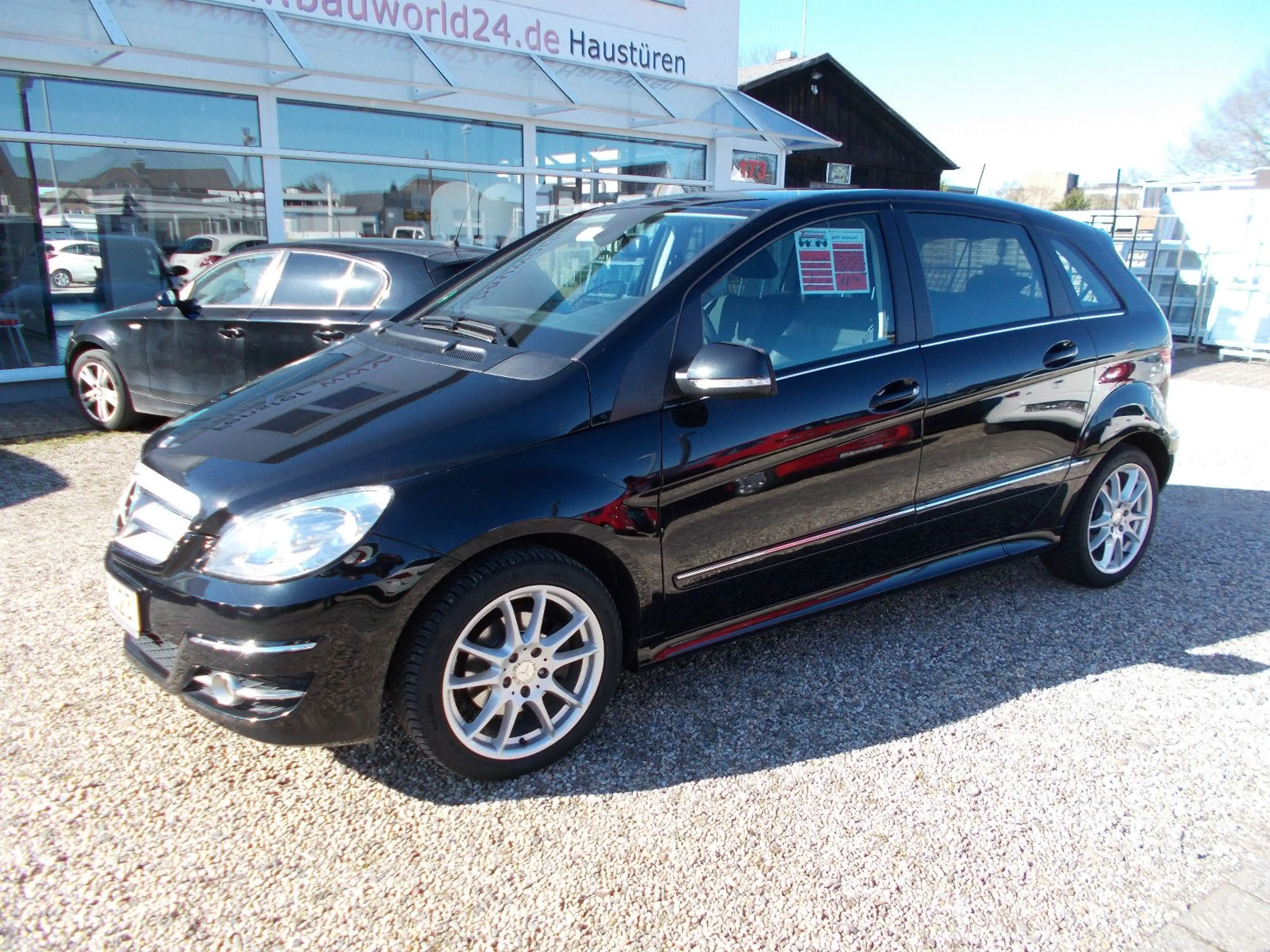Mercedes-Benz B 200 Autom.Navi,17Zoll Alu,Scheckheft nur 73 Tk