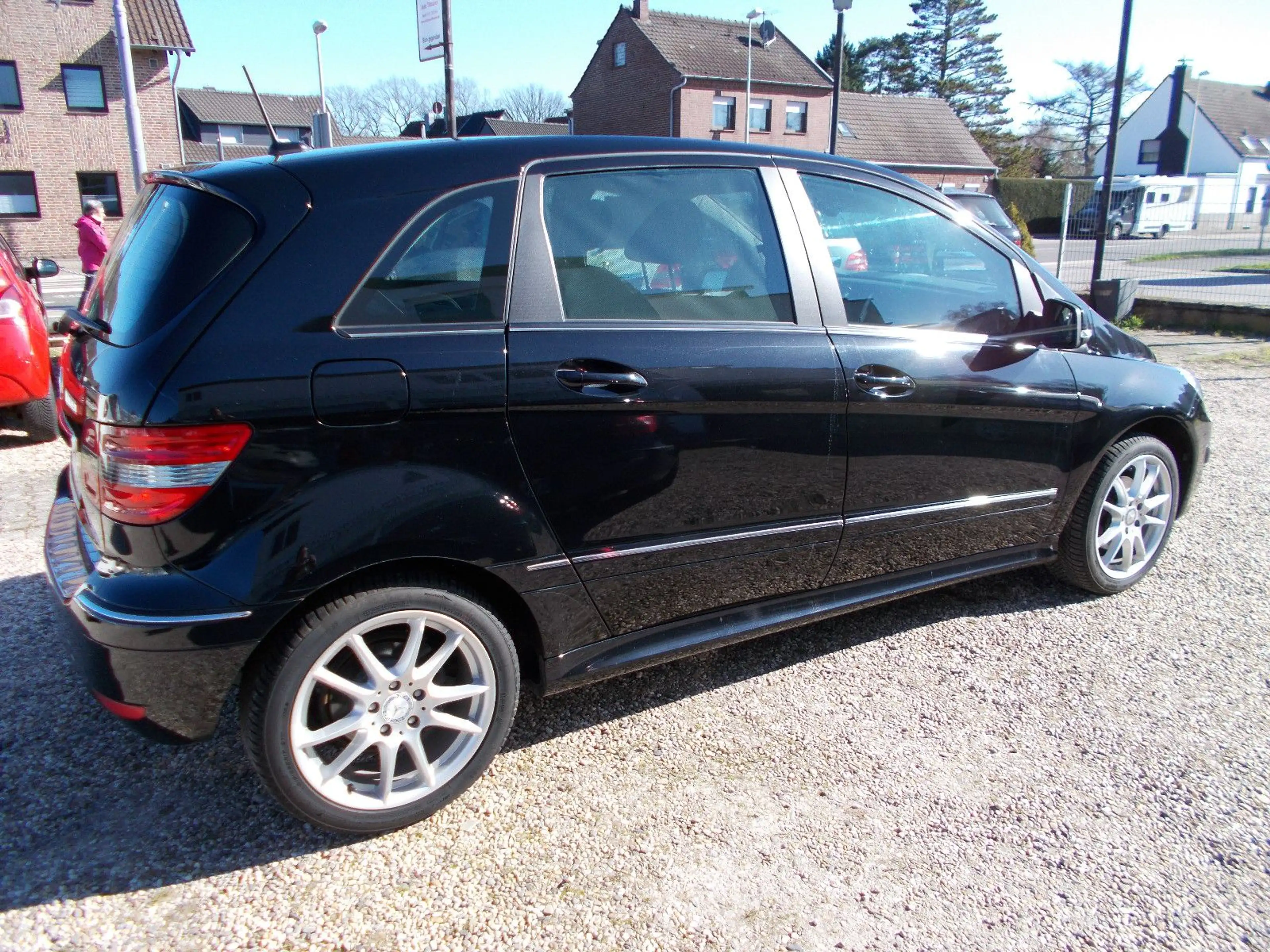 Mercedes-Benz B 200 Autom.Navi,17Zoll Alu,Scheckheft nur 73 Tk — photo 5