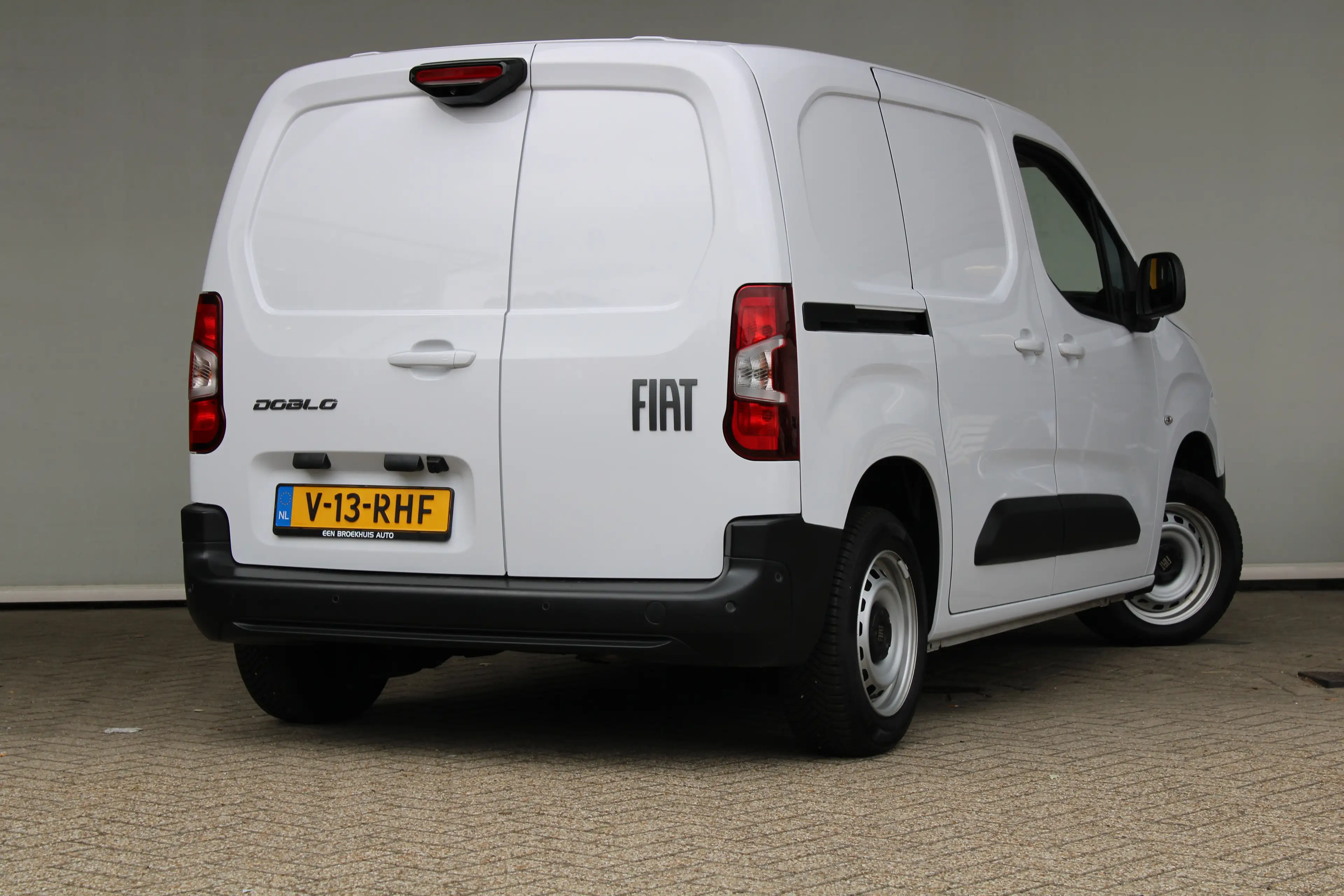 Fiat Doblo 1.5D 100pk L1 650kg | Navigatie | Draadloos telefo — photo 5