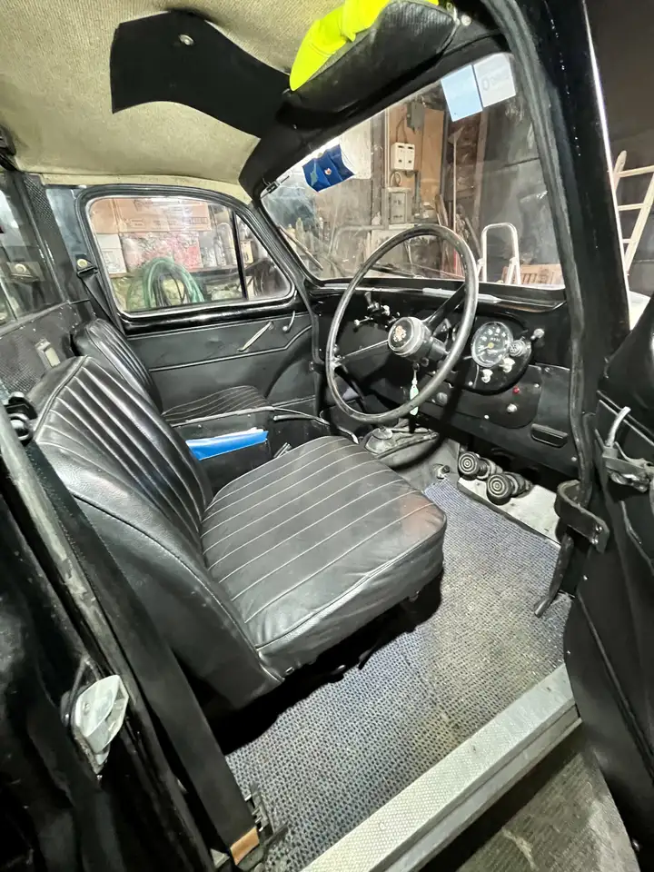 Austin FX4 London Cab, foto 6