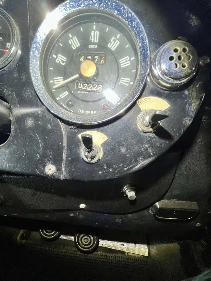 Austin FX4 London Cab, foto 8