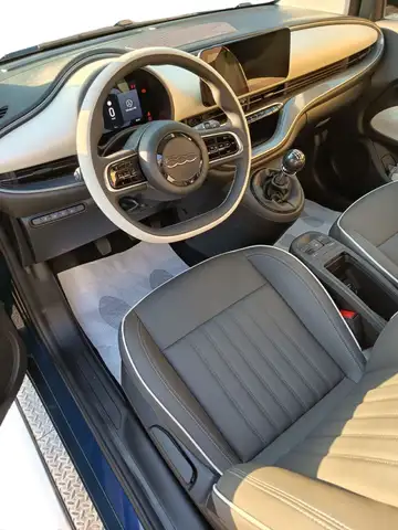 Fiat 500c view 5