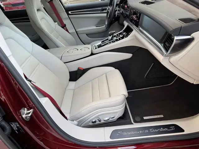 Porsche Panamera Turbo S E-Hybrid PHEV Aut. Ansicht 10