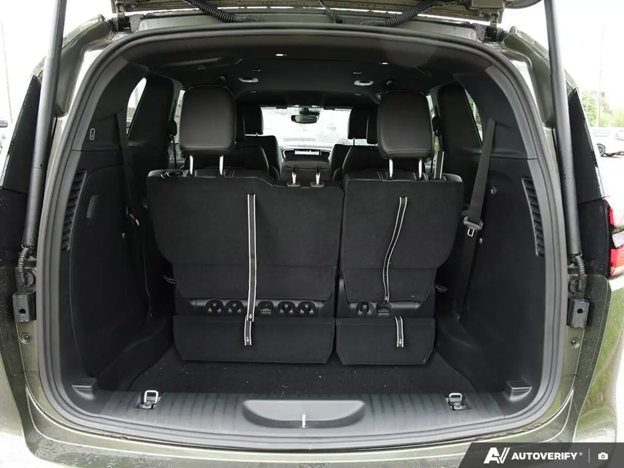 Chrysler Pacifica снимка Chrysler Pacifica