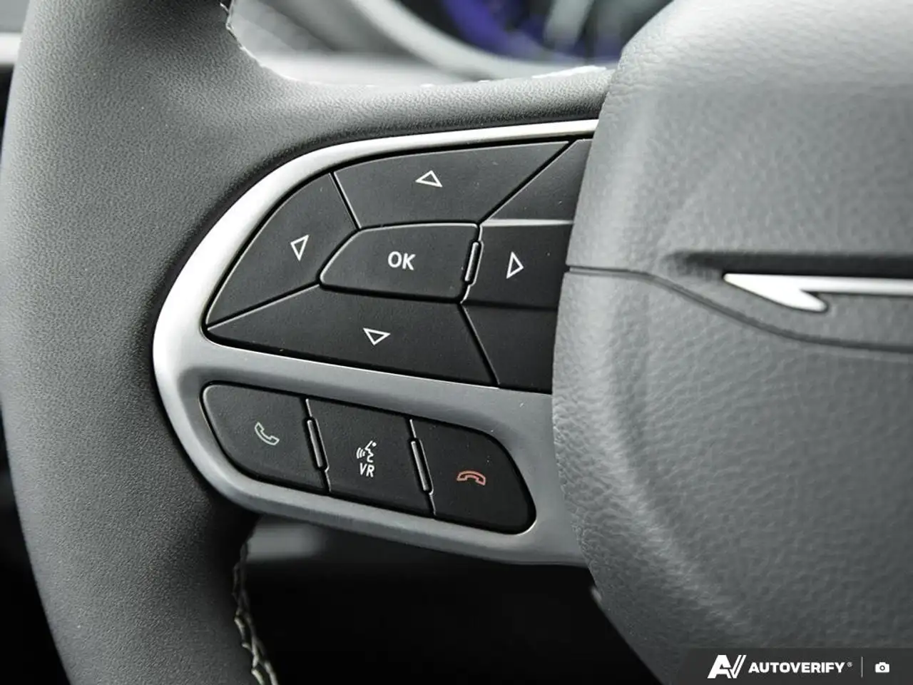 Chrysler Pacifica снимка Chrysler Pacifica