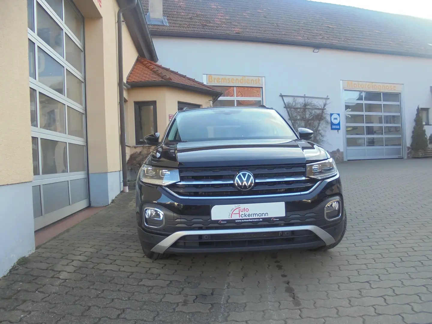 Volkswagen T-Cross 1.0 TSI  Move LED Allwetter Navi Schwarz - 2