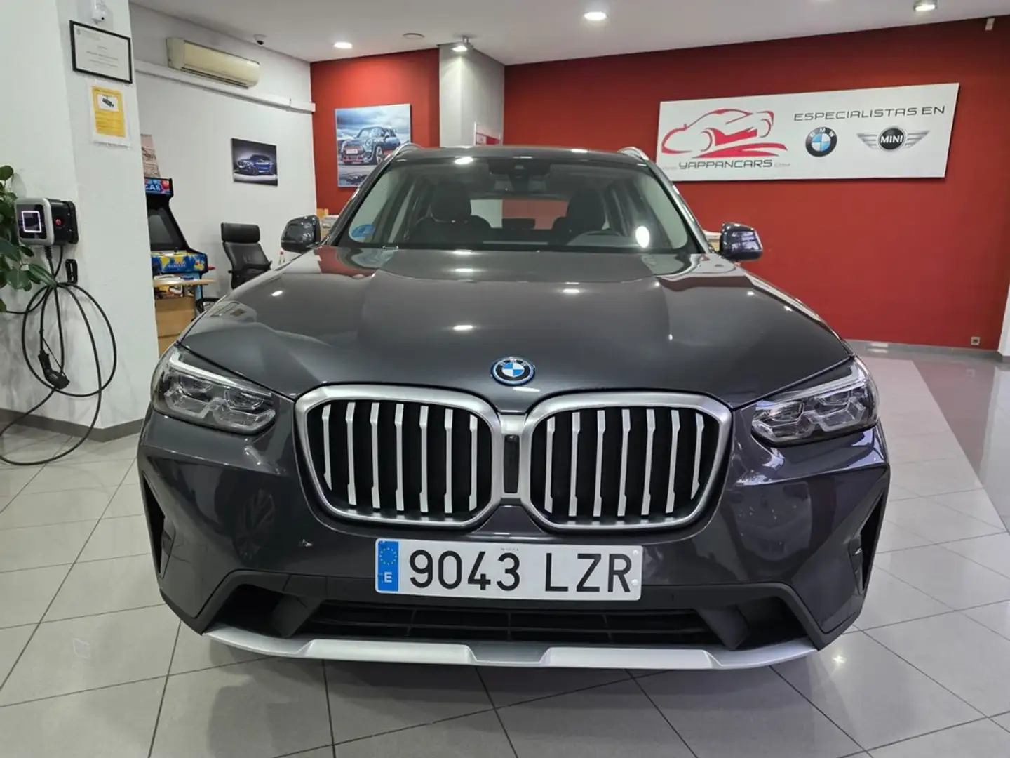 BMW X3 xDrive30e xLine Gris - 2