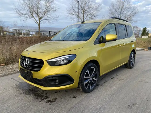 Mercedes-Benz Classe T 180 PROGR Edition+7G/Klimaau/Navi Plus/LED/Kamera+