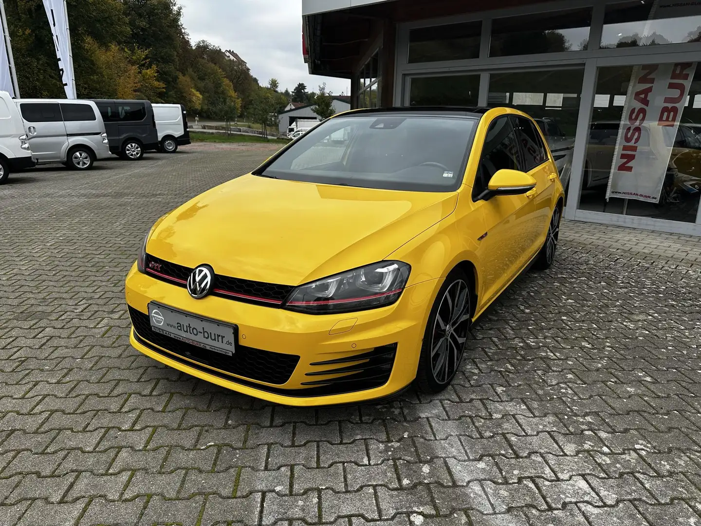 Volkswagen Golf VII 2.0 GTI Performance BMT AHK 169 kW (230 PS)... Jaune - 1