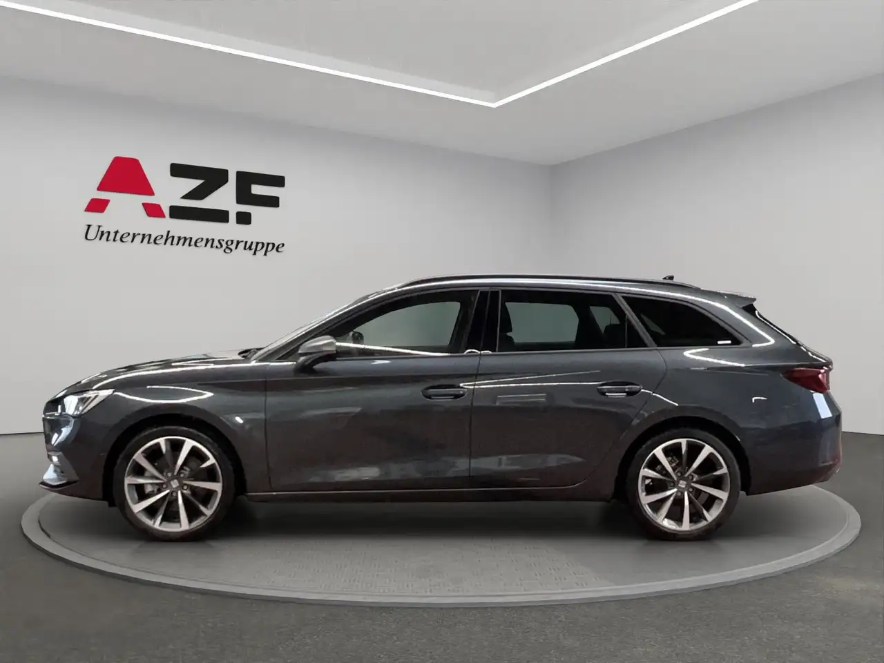 SEAT Leon Sportstourer FR 2.0 TDI DSG+Matrix+SHZ+Pano 5