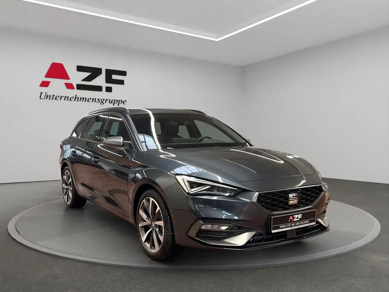 SEAT Leon Sportstourer FR 2.0 TDI DSG+Matrix+SHZ+Pano 3