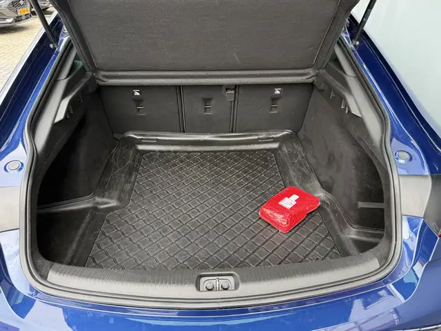 Opel Insignia view 13