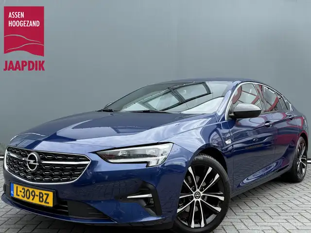 2021 Opel Insignia in Blue for sale