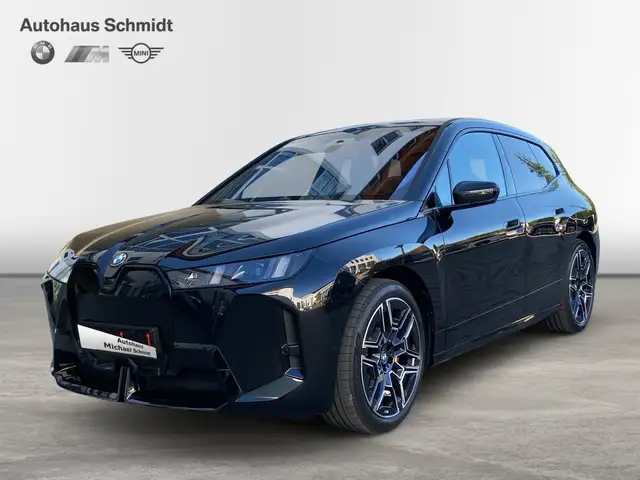 BMW iX xDrive45 M Sportpaket HK HiFi DAB LED
