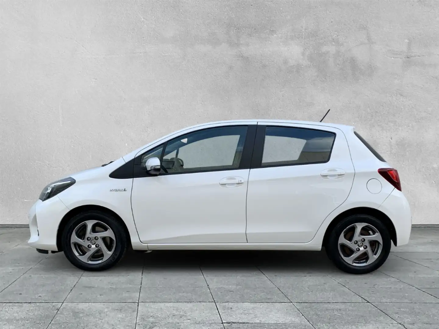 Toyota Yaris 1.5 Hybrid Comfort RFK+KLIMA+USB+PDC+RADIO Blanc - 2