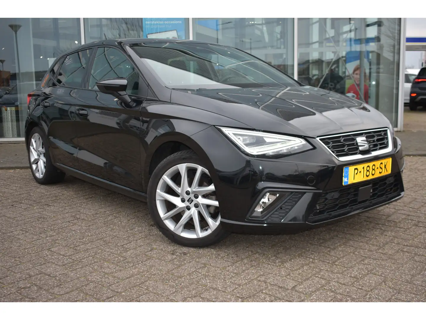 SEAT Ibiza 1.0 TSI 110PK DSG-7 FR | NAVI BY APP | LED | CRUIS Noir - 2