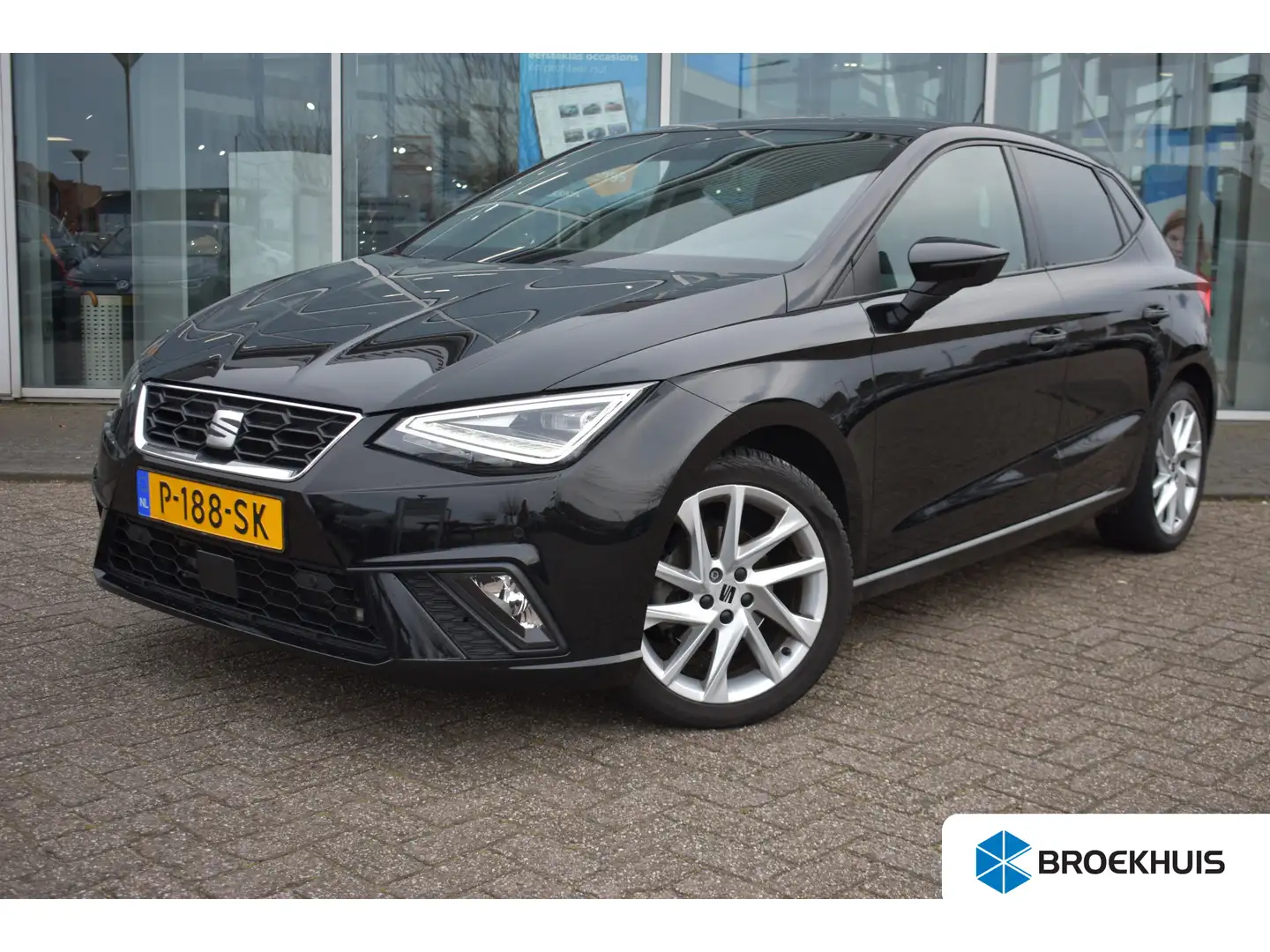 SEAT Ibiza 1.0 TSI 110PK DSG-7 FR | NAVI BY APP | LED | CRUIS Noir - 1