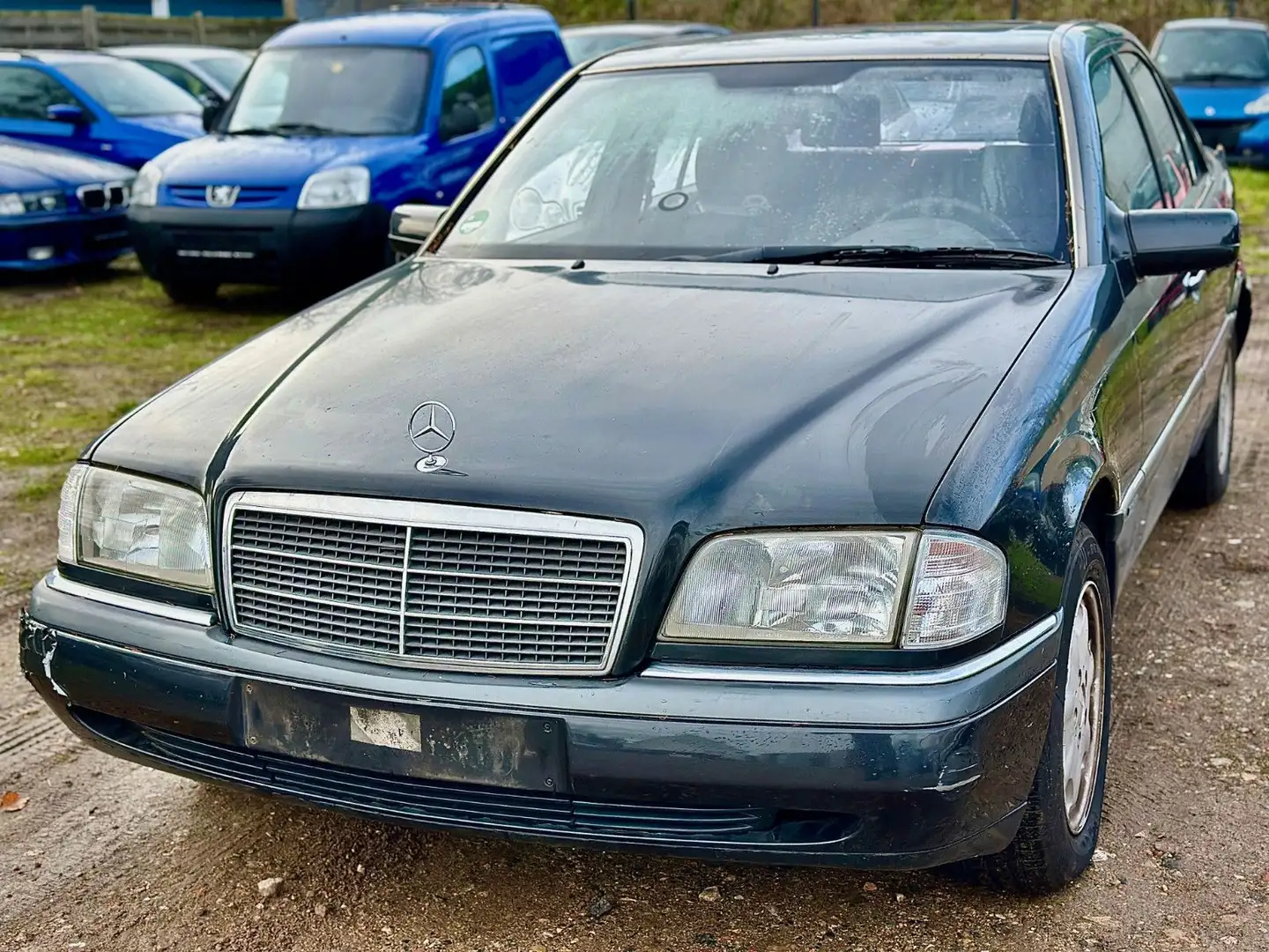 Mercedes-Benz C 200 Elegance W202 * 3.-Hand * startet nicht * Noir - 2