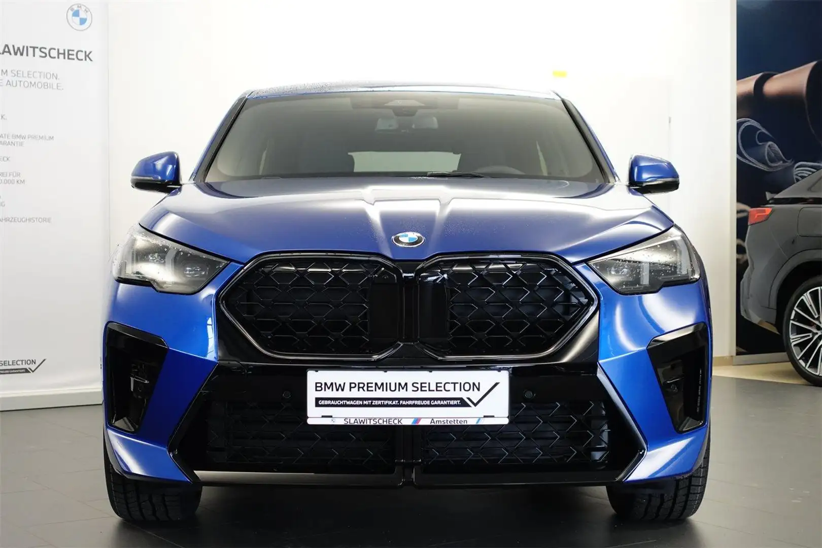 BMW X2 xDrive20d U10 Blau - 2