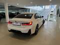 BMW 320 i Lim M Sportpaket Navi LED Tempomat Sitzhzg PDC Weiß - thumbnail 3