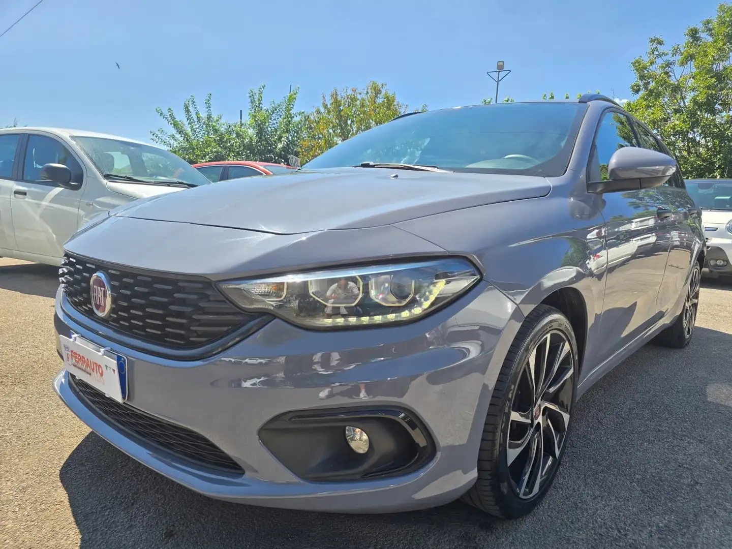 Fiat Tipo 1.4 95CV STATION WAGON FULL OPT Grigio - 2