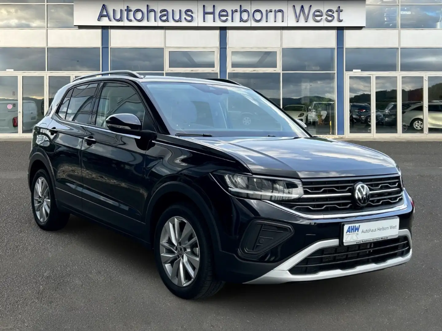 Volkswagen T-Cross 1.0 TSi DSG Prime Navi LED Assistenzpaket RFK SHZ Schwarz - 2