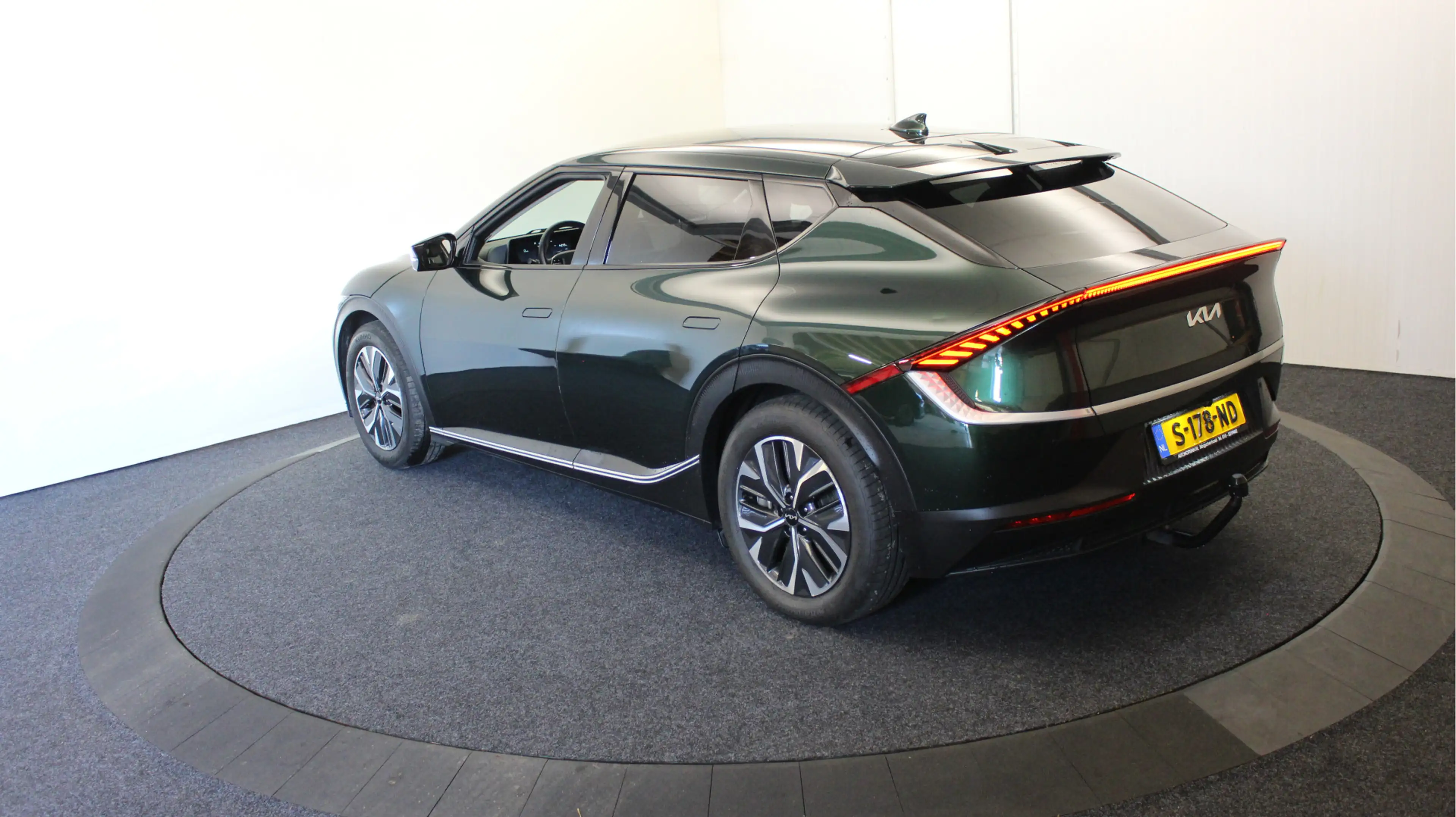 Kia EV6 Air 58 kWh 100% SOH Cam Dhoek Trekh Stoel Ver Keyl — photo 13