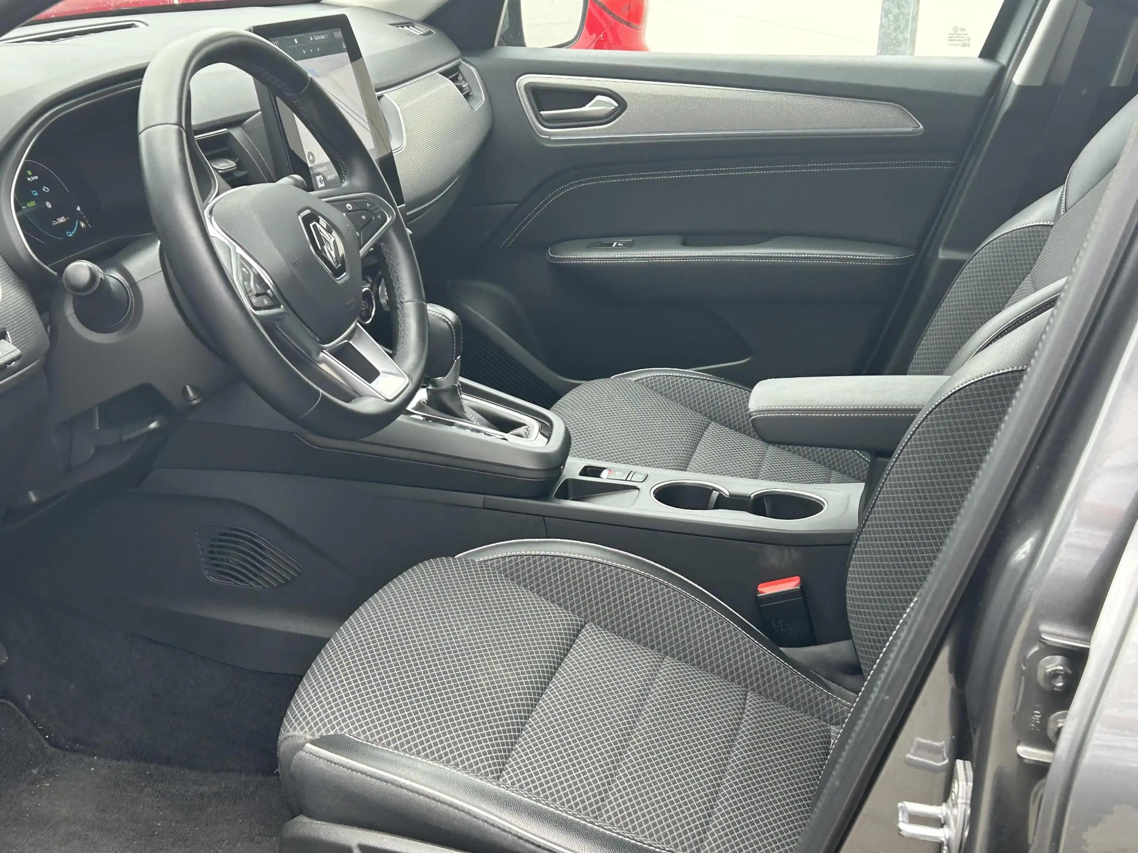 Renault Arkana 1.6 E-Tech hybrid 145 techno | Navigatie | Camera — photo 7