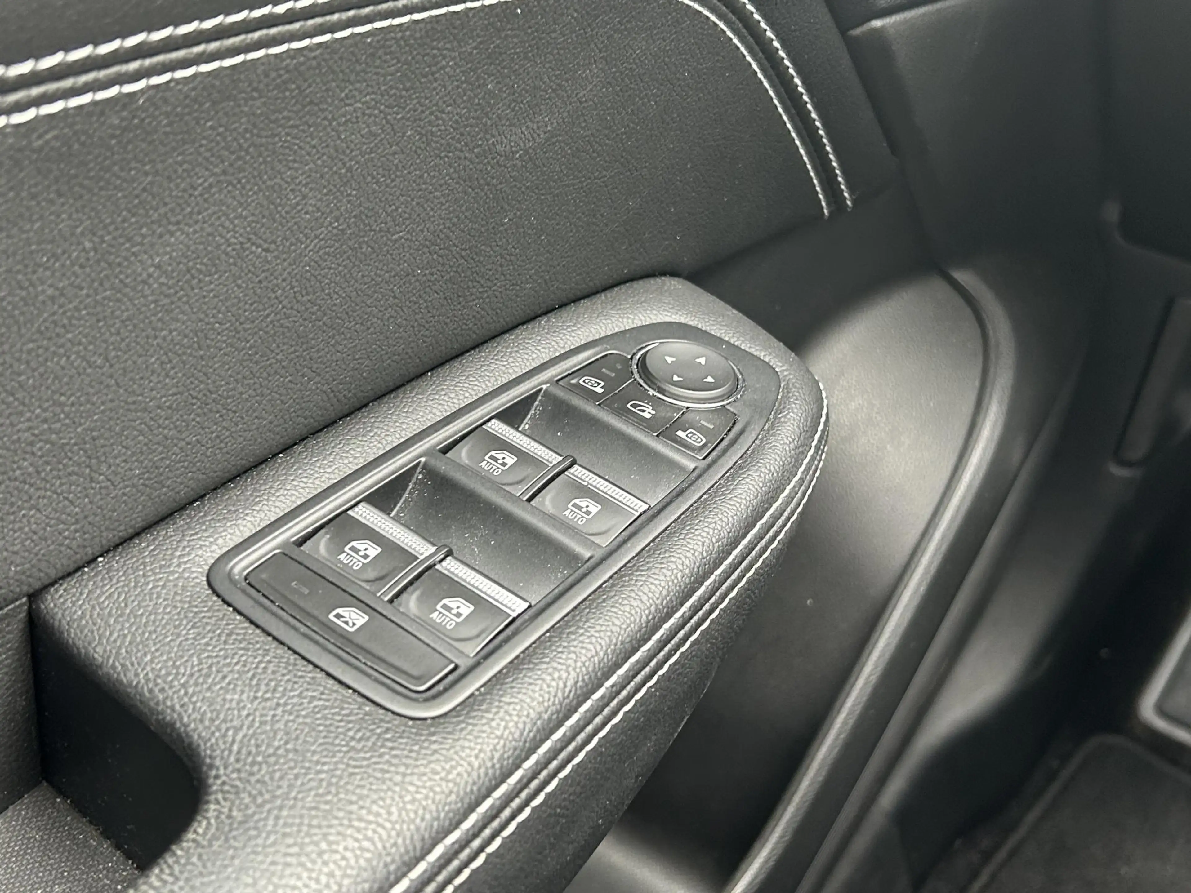 Renault Arkana 1.6 E-Tech hybrid 145 techno | Navigatie | Camera — photo 20