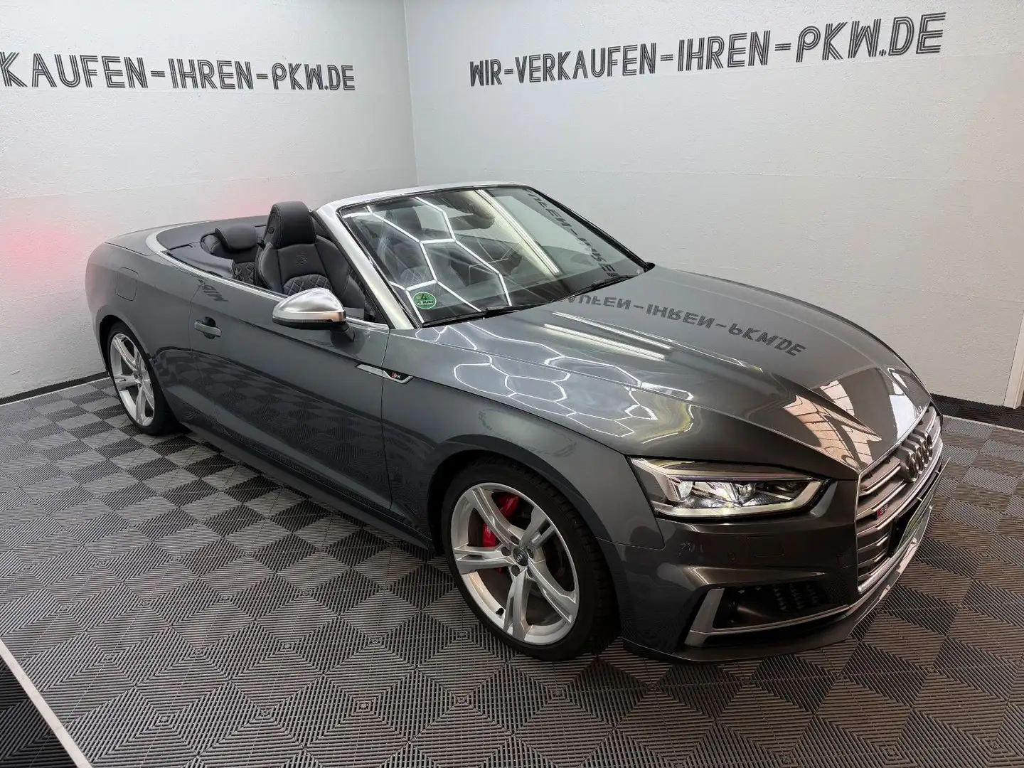 Audi S5 Cabriolet 3.0TFSI quattro B&O°ACC°LED°HEAD°20 Grau - 1