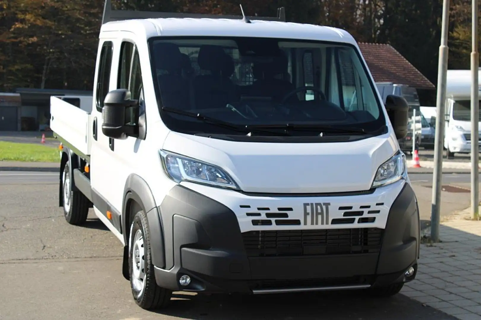 Fiat Ducato Doka Pritsche 140 7 Sitze Klima 7Zoll ... Weiß - 1