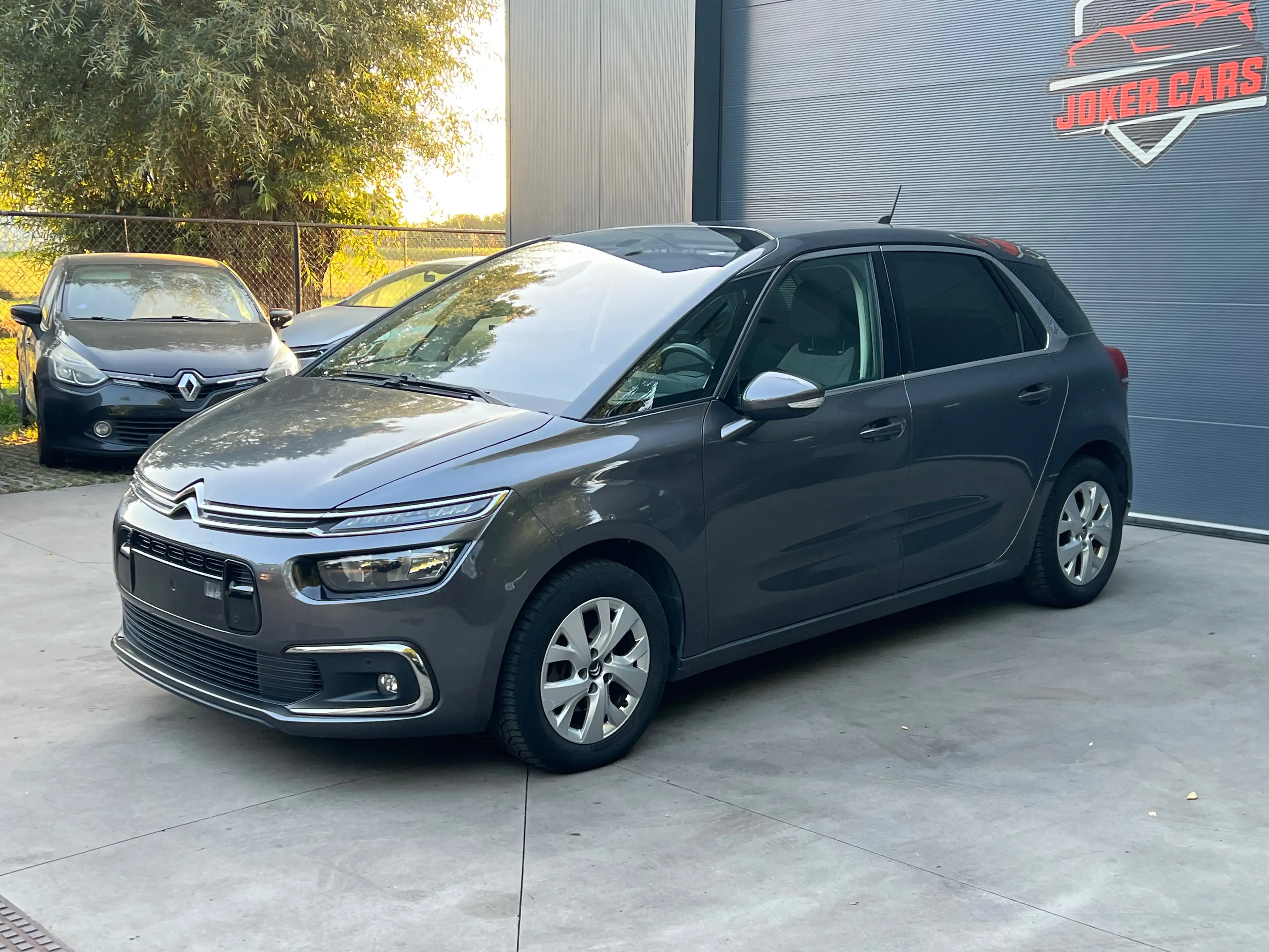 Citroen C4 SpaceTourer 1.2 Navigatie Camera LED CruiseCntrl Autom.Parkeren — photo 2