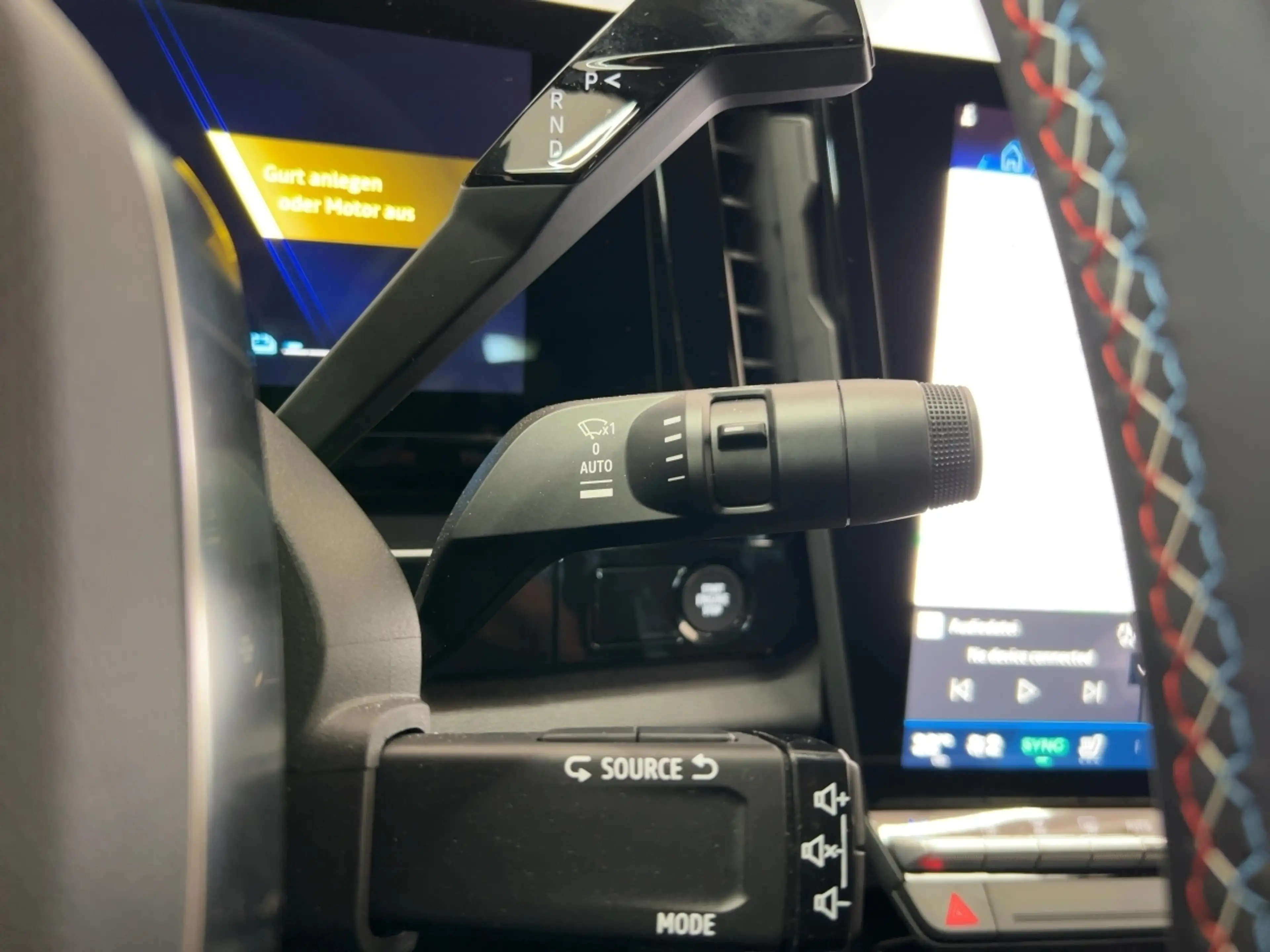 Renault Rafale Esprit Alpine E-Tech Full Hybrid 200 PDC BT — photo 14