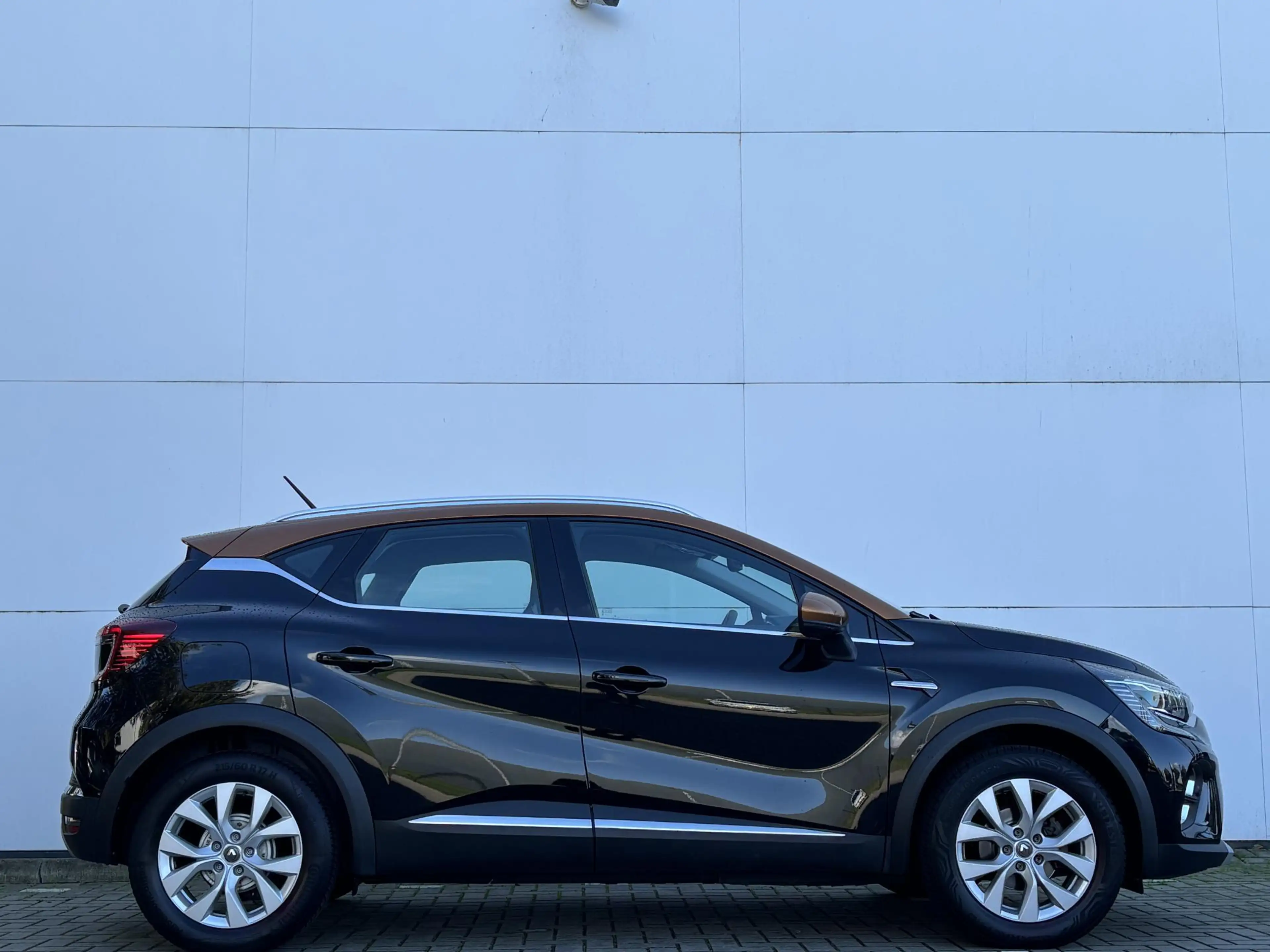 Renault Captur 1.3 TCe 130 Intens l Pack parking l Pack Siège l P — photo 16