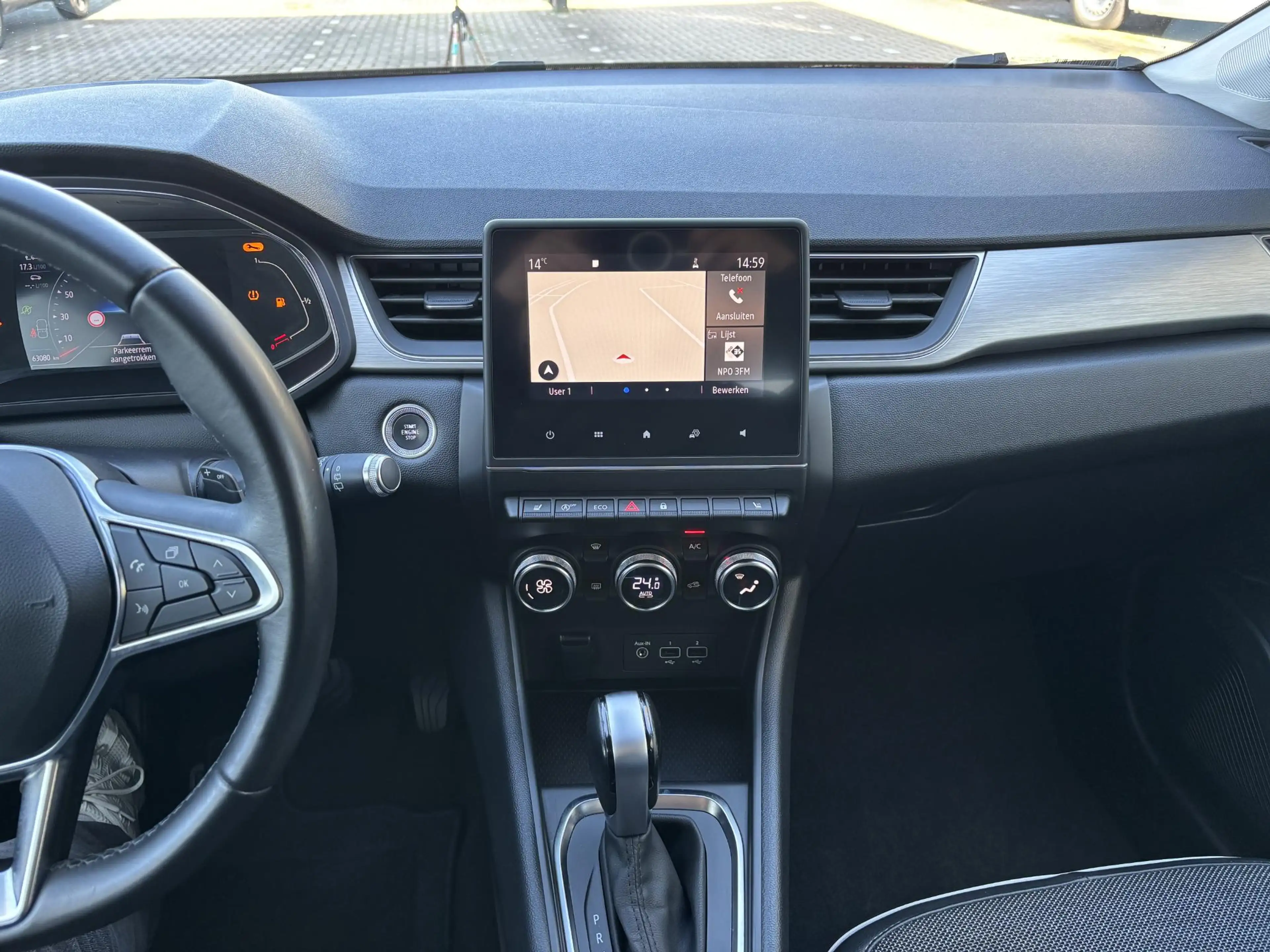 Renault Captur 1.3 TCe 130 Intens l Pack parking l Pack Siège l P — photo 10