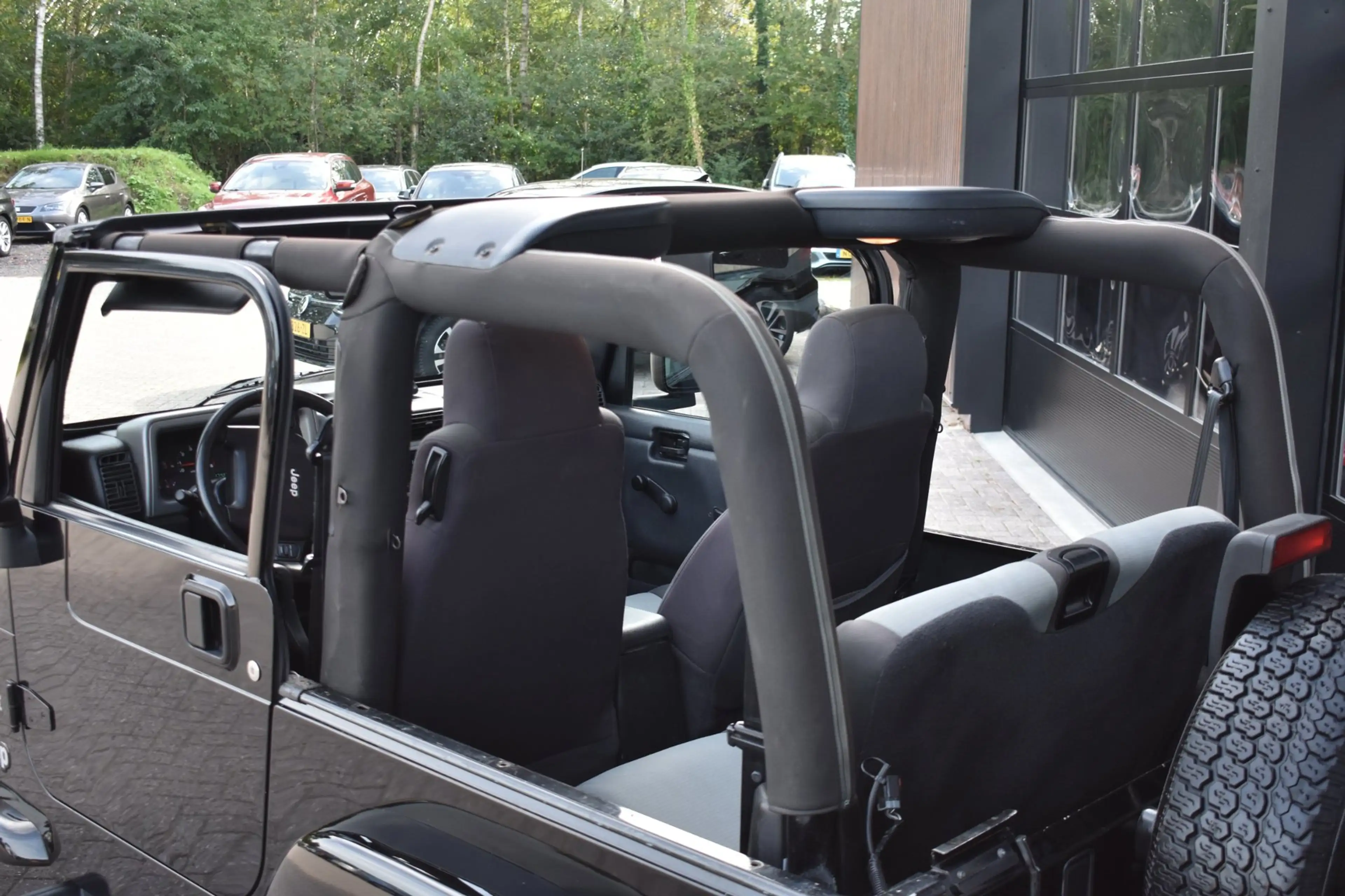 Jeep Wrangler 4.0i Hardtop Sahara '06 Cruise Airco Hardtop/Softt — photo 11