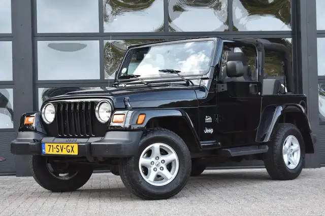 Jeep Wrangler 4.0i Hardtop Sahara '06 Cruise Airco Hardtop/Softt