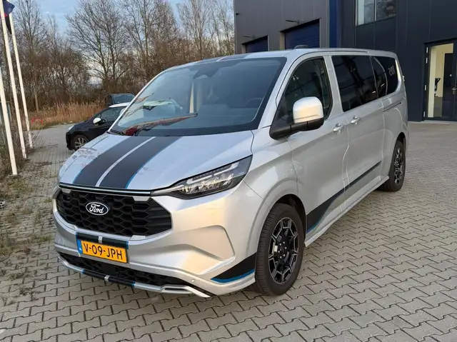 Ford Transit Custom 320 2.5 227pk PHEV L2H1 Sport